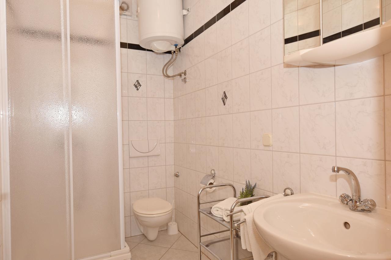 Apartment Angelina Brela Kültér fotó